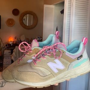 New Balance Sneakers